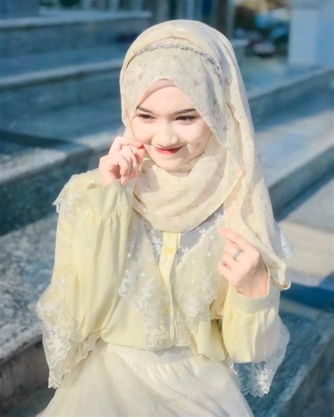 Pin By Al Huriyatul Asiyah On Simpan Cepat Muslim Beauty Girly