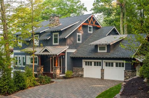 Benjamin Moore Coventry Gray For A Rustic Exterior With A Lake House