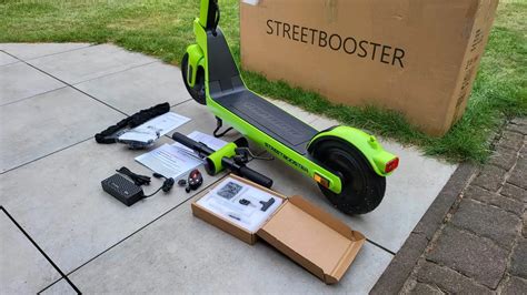 STREETBOOSTER Two im Test E Scooter mit Wechselakku für mehr Reichweite