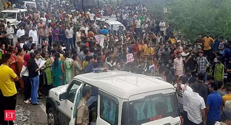 Ankita Bhandari Case Protestors Block Badrinath Rishikesh Highway