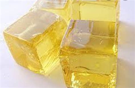 Yellow Lumps Phenol Formaldehyde Novolac Resin For Industrial