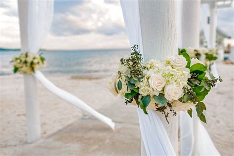 30 Things To Know As You Plan A Beach Wedding Beaches