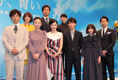 【写真】2018年度前期のnhk連続テレビ小説「半分、青い。」の会見に登場した出演者 Mantanweb（まんたんウェブ）