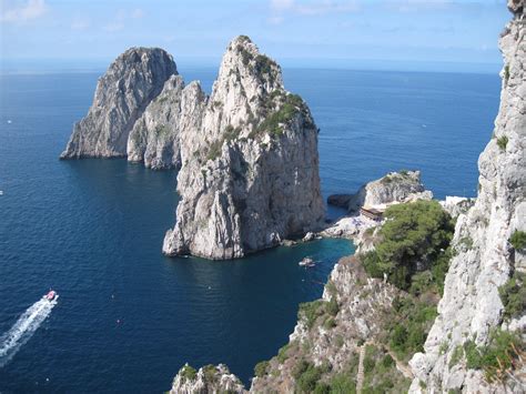 Capri Italy Wallpapers - Top Free Capri Italy Backgrounds - WallpaperAccess