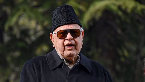 Farooq Abdullah Leaves For Delhi To Attend Pm S All Party Meet