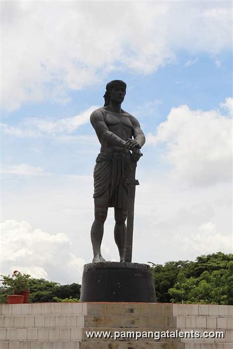 Side view of Lapu-lapu Monument