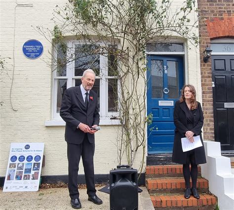Blue Plaques St Albans: our latest plaques | St Albans Civic Society