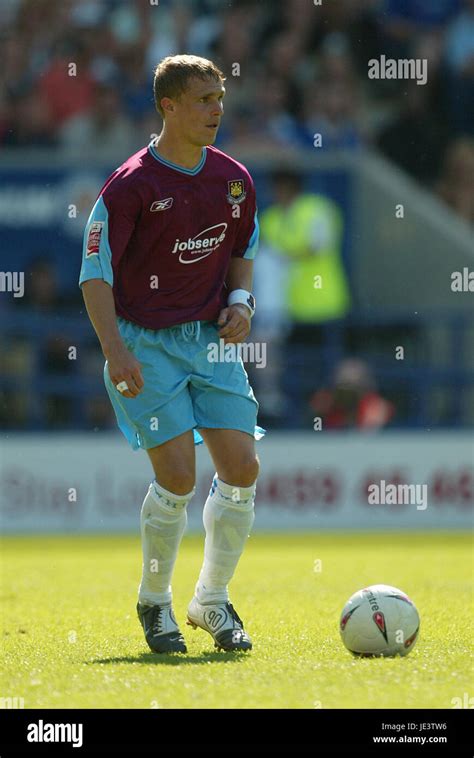 Sergei Rebrov Hi Res Stock Photography And Images Alamy