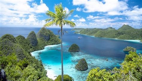 Surga Lain Di Tanah Papua Selain Raja Ampat