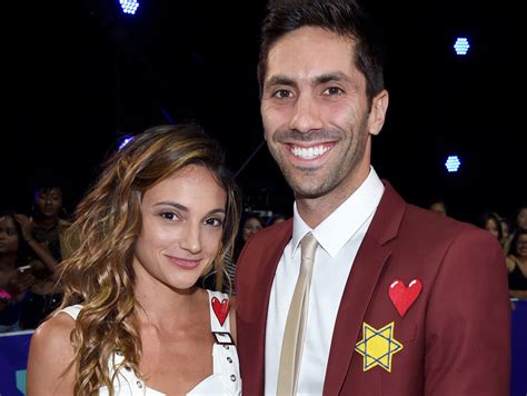 How Catfish S Nev Schulman And Wife Laura Perlongo Revealed Foursome