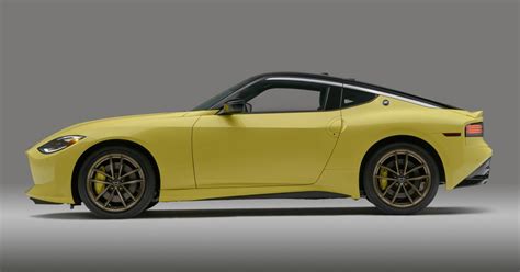 2023 Nissan Z Officially Debuts Retro Looks 30l Twin Turbo V6 With