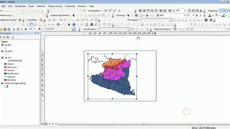 Mempercantik Peta Dengan Layouting Menggunakan Arcgis Membuat Peta