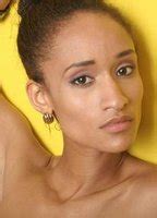 LA DILLARD Nude AZNude