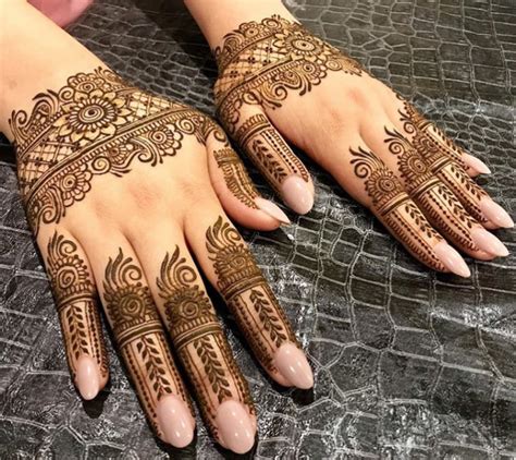 Structured Simple Bridal Mehndi Designs Simple Bridal Mehndi Designs