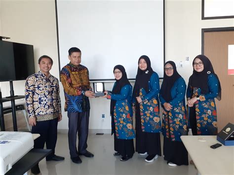 Benchmarking Fakultas Psikologi UIN RF Palembang Ke UGM Yogyakarta