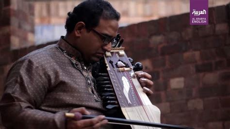 Sarangi players preserve the decaying art in Pakistan | Al Arabiya English