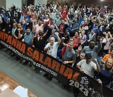 Metalúrgicos de São Paulo debatem campanha salarial 2023 Força Sindical