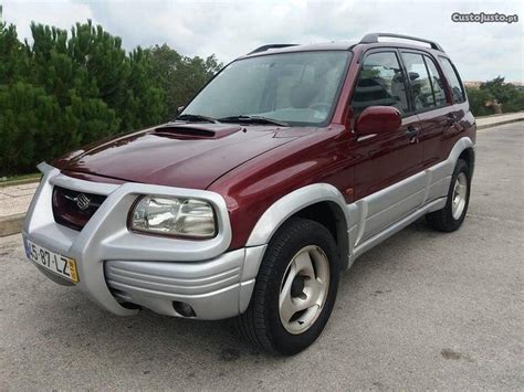 Vendido Suzuki Grand Vitara 2 0TD 4X4 Carros Usados Para Venda