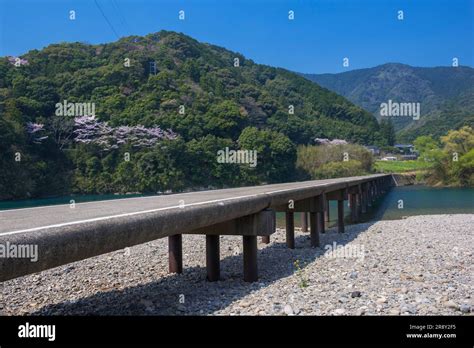 Shimanto River and Katsuma Submerged Bridge Stock Photo - Alamy