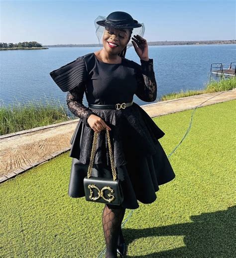 Pin By Enhle Mbali Mtolo On Funeral Outfit Elegant Black Dress