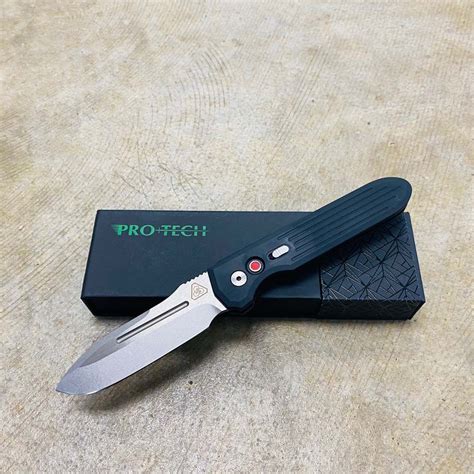 Protech 1804 Prometheus Design Werx 35 Stonewash Auto Invictus Knife