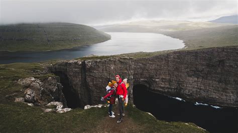 FAROE ISLANDS - Travel Guide Series | Somewhere Devine - Family