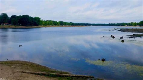 Gladwin County residents rally over Secord Lake, Dam possession | WEYI