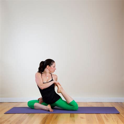 Yoga Twist Poses For the Back and Spine | POPSUGAR Fitness