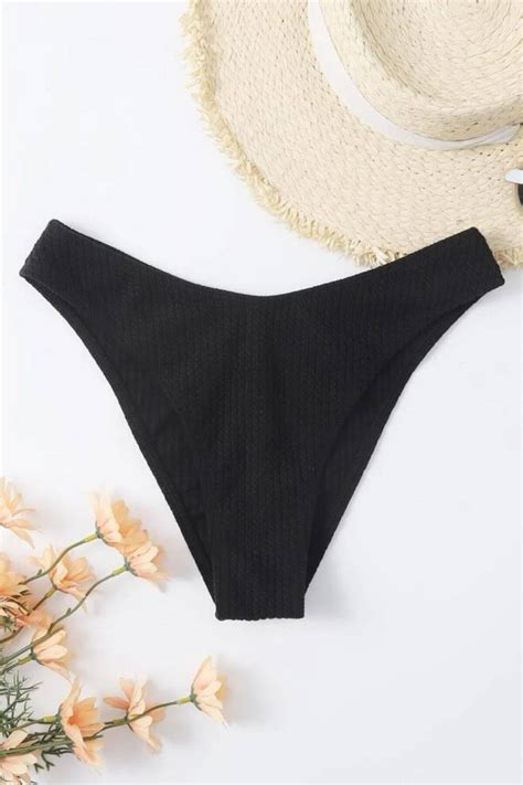 Siyah Bikini Altı