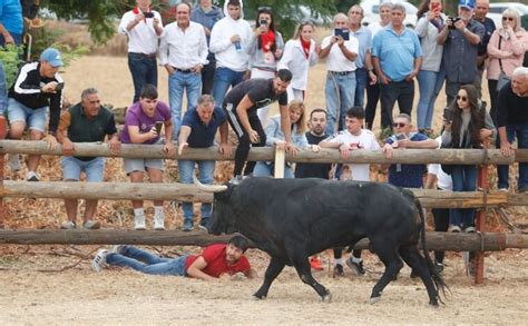 Mucha Seguridad Y Expectaci N En El Encierro Que Sustituye Al Toro De