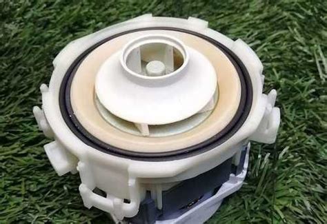 Циркуляционный насос пмм Bosch Siemens 9000681690 | Festima.Ru ...