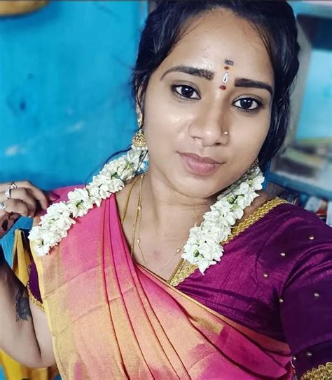 TAMIL SPEAK BIG BOOBS HOT ITEM AUNTY VIDEO PHONE SEX SERVICE AVA Koyambedu