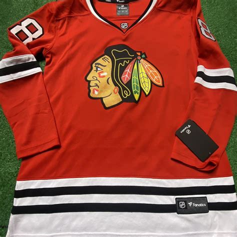 Chicago Blackhawks Patrick Kane Jersey Large Red NHL... - Depop