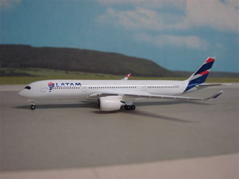 Airbus A350 900 Latam Brasil Airbus A350 1500 Modelutions