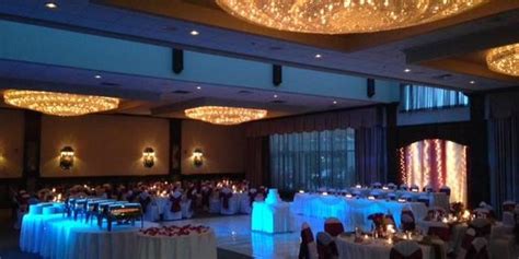 Rochester Hills Banquet Hall Weddings Get Prices For Wedding Venues In Mi