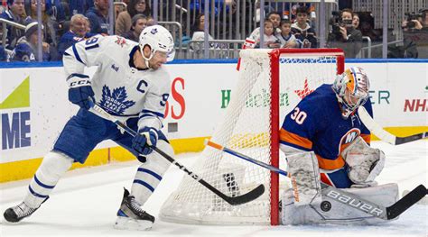 Islanders Fans Booed John Tavares After His Game Tying Assist For