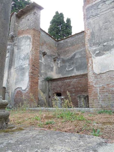 VIII 7 28 Pompeii September 2015 Looking Towards South West Side Of