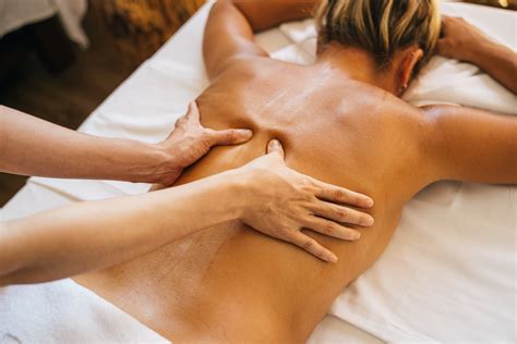 Deep Tissue Massage Target Therapies