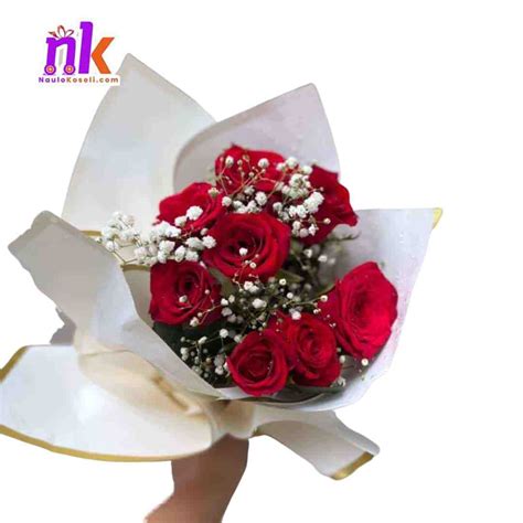 8 PCs Red Rose Bouquet – NauloKoseli.com