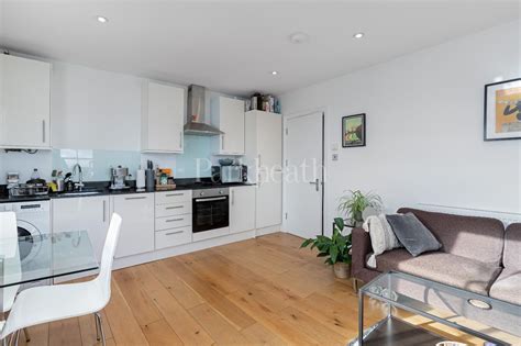 1 Bedroom Property For Sale College Crescent Belsize Park London