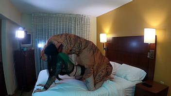 Dinosaur Fucks Goth TS XVIDEOS