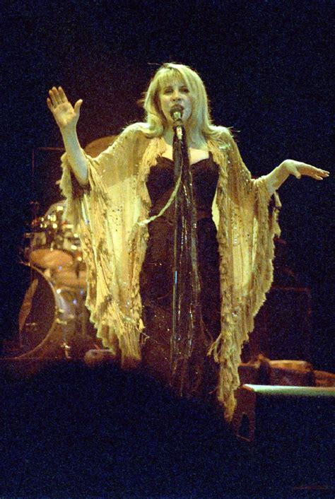 19 Dreamy Vintage Pictures Of Stevie Nicks That Prove Shes Forever