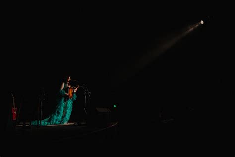 Photos Of Allen Stone And Cassandra Lewis At Roseland Theater On Feb 10 2022 Vortex Music