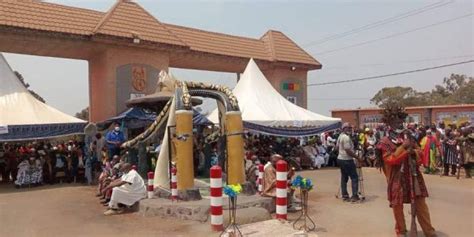 Porte D Entr E De Foumban R Habilit E Actualit Porte D Entr E De