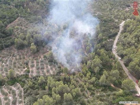 Estabilizado El Incendio De Barx Que Ha Afectado A Una Zona De