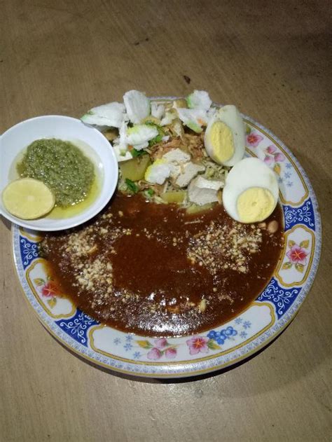 Menu At Waroeng Tarocok Cafe Kampung Rempak