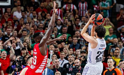 Esta Ha Sido La Canasta De Sergio Llull A Falta De Tres Segundos Con