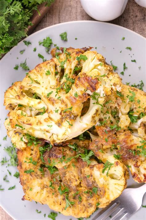 Easy Oven Roasted Cauliflower Steak Recipe 🥬 Cast Iron Keto