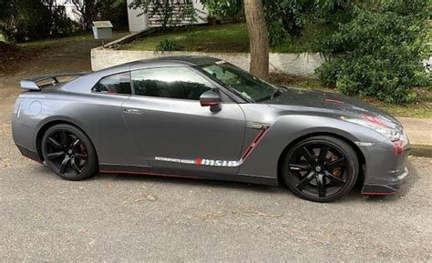 Stolen Nissan GT-R seized in police drug raid - Driven Car Guide