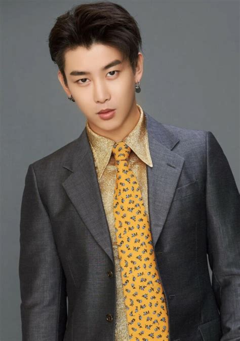 Zhou Yixuan - 周艺轩 - CPOPHOME